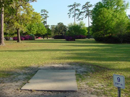 Tee box view of Hole #9 (#18) at Park Circle Disc Golf Course.